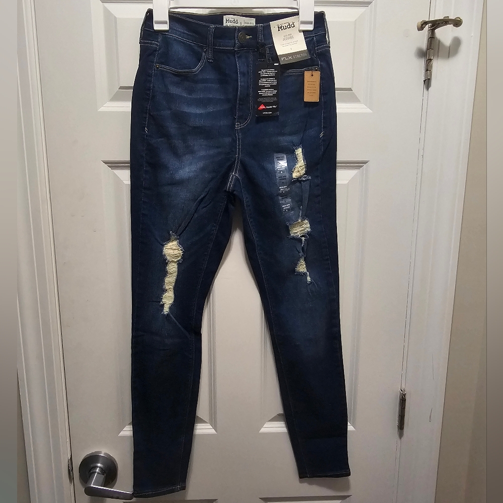 NWT Juniors' Mudd Stretch High Rise Jeggings Size: 9